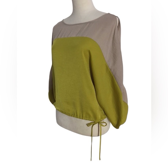 BCBG Maxazria Colorblock Cold Shoulder Blouse Color Dillcombo - Picture 3 of 9